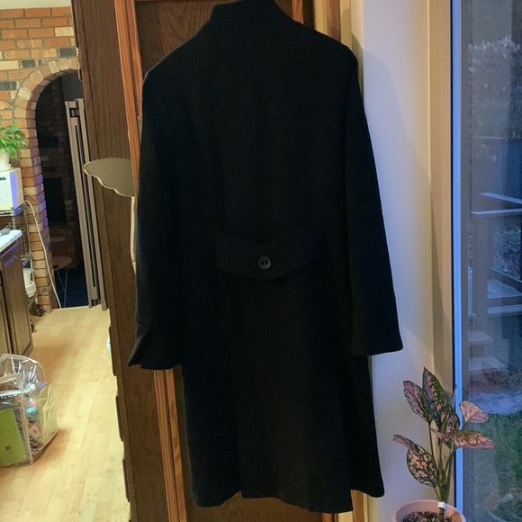 Size 10 Tension Black Wool Coat with Black Satin Lining - Picture 2 of 7